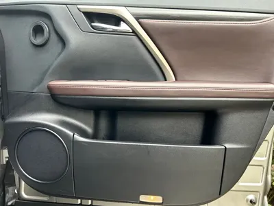 Lexus RX 2018, 100000 км, за 169800 CNY - фото 21