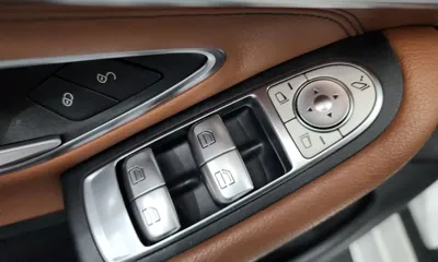 Mercedes-Benz C-Class 2018, 88986 км, за 23490000 KRW - фото 12