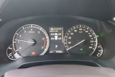 Lexus RX 2016, 52200 км, за 142227.11 CNY - фото 11