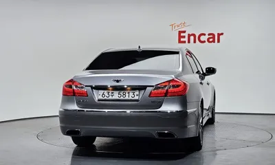 Hyundai Genesis 2014, 127772 км, за 5700000 KRW