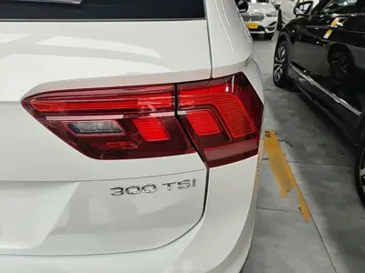 Volkswagen Tiguan L 2024, 21400 км, за 113000 CNY - фото 8