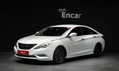 Hyundai Sonata · 2012 год