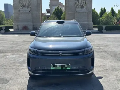 AITO 问界 AITO M7 2024, 27000 км, за 152000 CNY