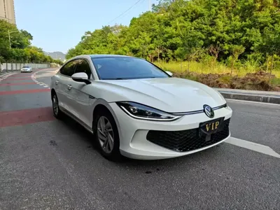 Volkswagen Lamando 2023, 70000 км, за 78800 CNY