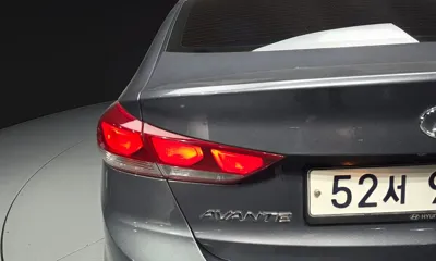 Hyundai Avante 2018, 80080 км, за 9900000 KRW - фото 23