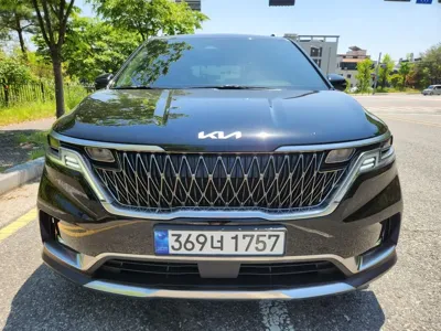 Kia Canival 2023, 24734 км, за 27500000 KRW