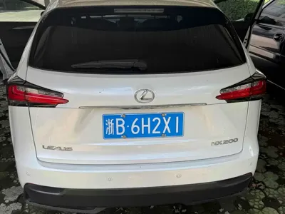 Lexus NX 2017, 85000 км, за 88800 CNY