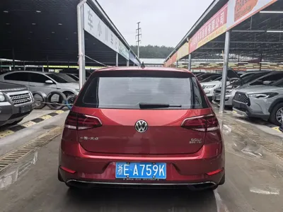 Volkswagen Golf 2019, 39000 км, за 58800 CNY - фото 8