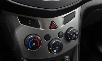 ChevroletGMDaewoo Trax 2016, 165497 км, за 4290000 KRW - фото 16