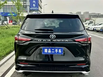 Toyota Granvia 2023, 75000 км, за 215000 CNY - фото 5