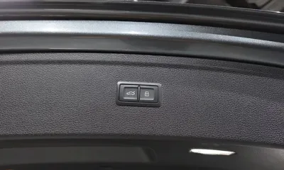 Audi SQ5 2022, 7337 км, за 53000000 KRW - фото 20