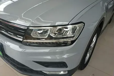 Volkswagen Tiguan 2017, 87700 км, за 78346.6 CNY - фото 8