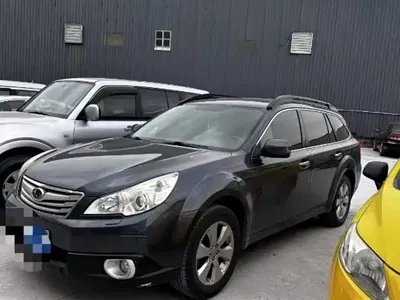 Subaru Outback · 2011 год