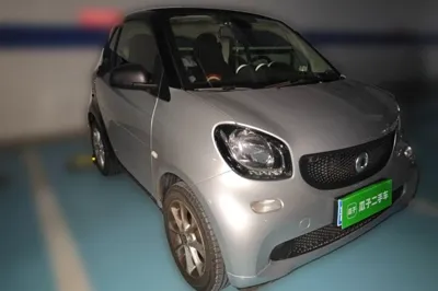 Smart Fortwo 2018, 32500 км, за 55209.99 CNY