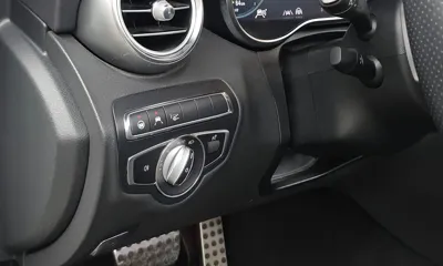 Mercedes-Benz C-Class 2023, 42824 км, за 37900000 KRW - фото 29