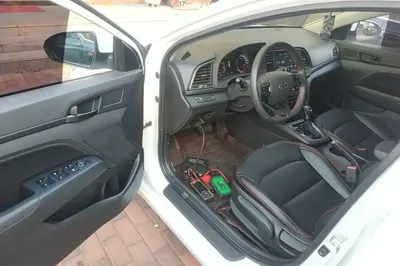 Hyundai Elantra (6th Generation 2018, 55000 км, за 47436.23 CNY - фото 3