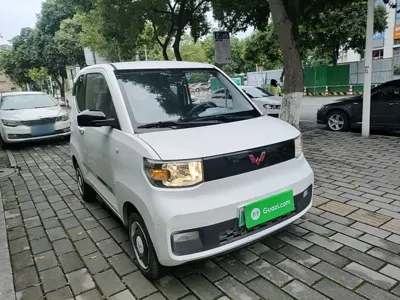 Wuling MINIEV 2023, 23900 км, за 17800 CNY