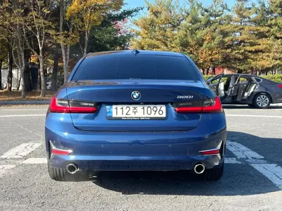 BMW 3-Series 2022, 39011 км, за 26900000 KRW