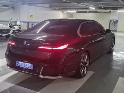 BMW i7 2024, 61000 км, за 114000000 KRW - фото 4