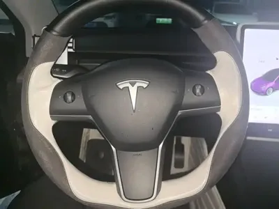 Tesla Model 3 2023, 53900 км, за 144000 CNY - фото 15
