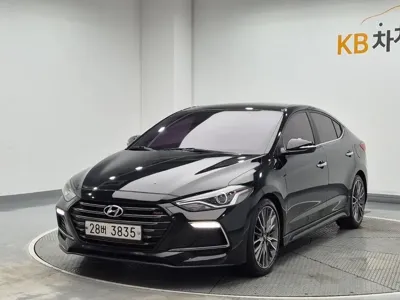 Hyundai Avante 2018, 109000 км, за 9500000 KRW - фото 1