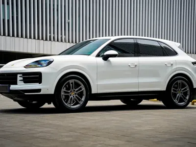 Porsche Cayenne · 2024 год