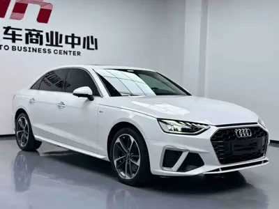 Audi A4L 2023, 40000 км, за 132800 CNY