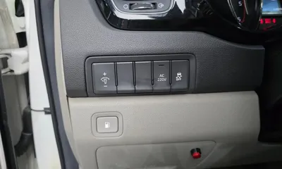 Kia Canival 2016, 146464 км, за 10800000 KRW - фото 13