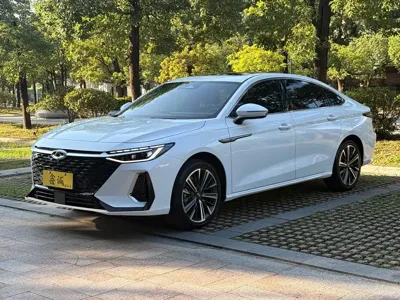 Chery Arrizo 8 2025, 5000 км, за 76800 CNY - фото 1