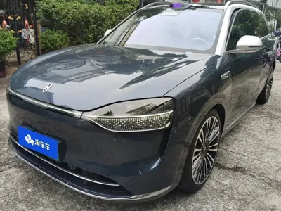 AITO 问界 AITO M9 · 2024 год