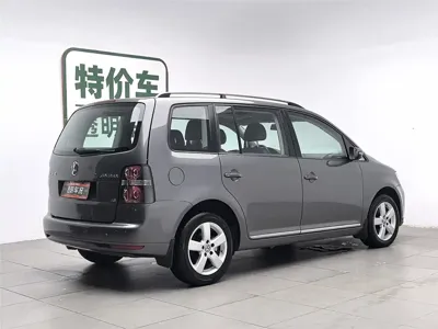Volkswagen Touran 2014, 78700 км, за 23900 CNY - фото 2