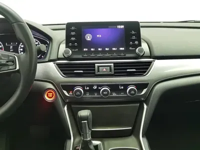 Honda Accord 2019, 87100 км, за 65800 CNY - фото 12
