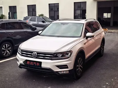 Volkswagen Tiguan L · 2018 год