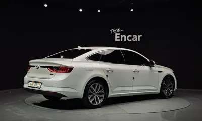 Renault-KoreaSamsung SM6 2016, 84818 км, за 7400000 KRW - фото 2