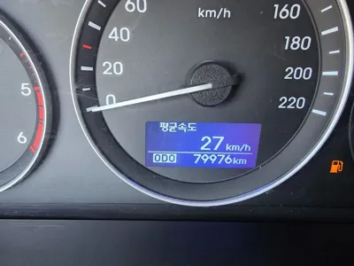 Hyundai Starex 2019, 79976 км, за 16000000 KRW - фото 13