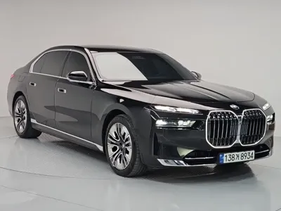 BMW 7-Series 2023, 24259 км, за 98700000 KRW - фото 2