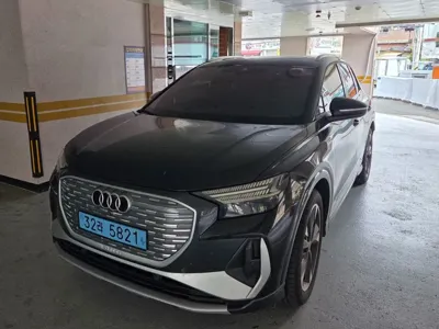 Audi Q4 e-tron 2023, 14193 км, за 56040000 KRW - фото 2
