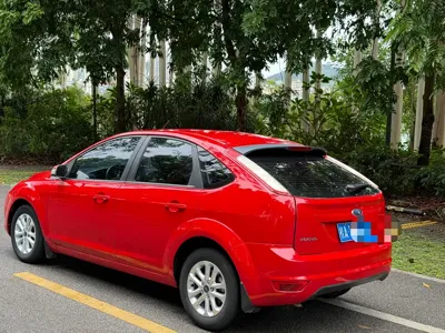 Ford Focus 2014, 100000 км, за 9900 CNY
