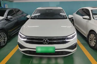Volkswagen Bora 2026, 6700 км, за 92426.39 CNY