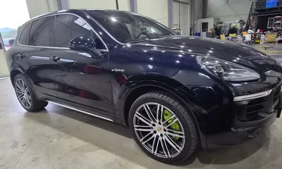 Porsche Cayenne · 2015 год