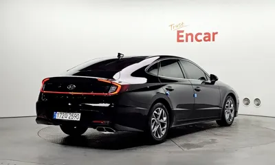 Hyundai Sonata 2022, 84598 км, за 19100000 KRW