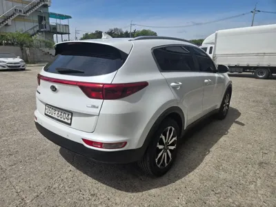 Kia Sportage 2018, 121291 км, за 8950000 KRW - фото 6