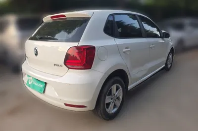Volkswagen Polo 2016, 61100 км, за 33523.5 CNY - фото 6