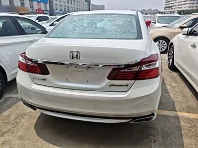 Honda Accord 2017, 110399 км, за 56700 CNY - фото 6