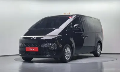 Hyundai Staria · 2023 год
