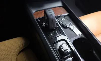 Volvo V60 2021, 46498 км, за 31000000 KRW - фото 9