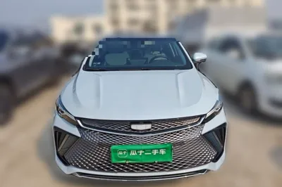 Geely Auto Emgrand L HiP 2022, 41900 км, за 61097.97 CNY