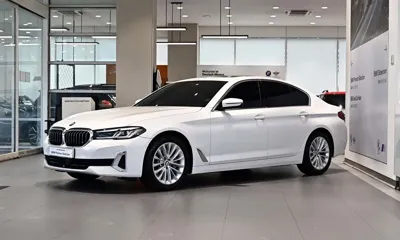 BMW 5-Series · 2022 год