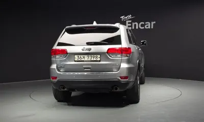 Jeep Cherokee 2017, 85927 км, за 14790000 KRW