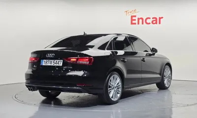 Audi A3 2018, 103575 км, за 12900000 KRW